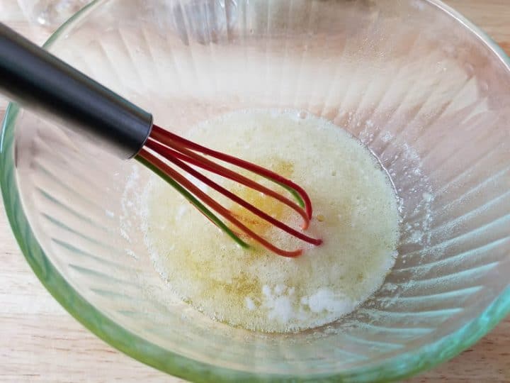 DIY Bug Repellent Recipe - With Free Printable Labels!