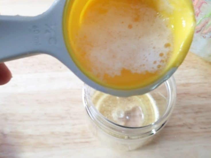 DIY Bug Repellent Recipe - With Free Printable Labels!