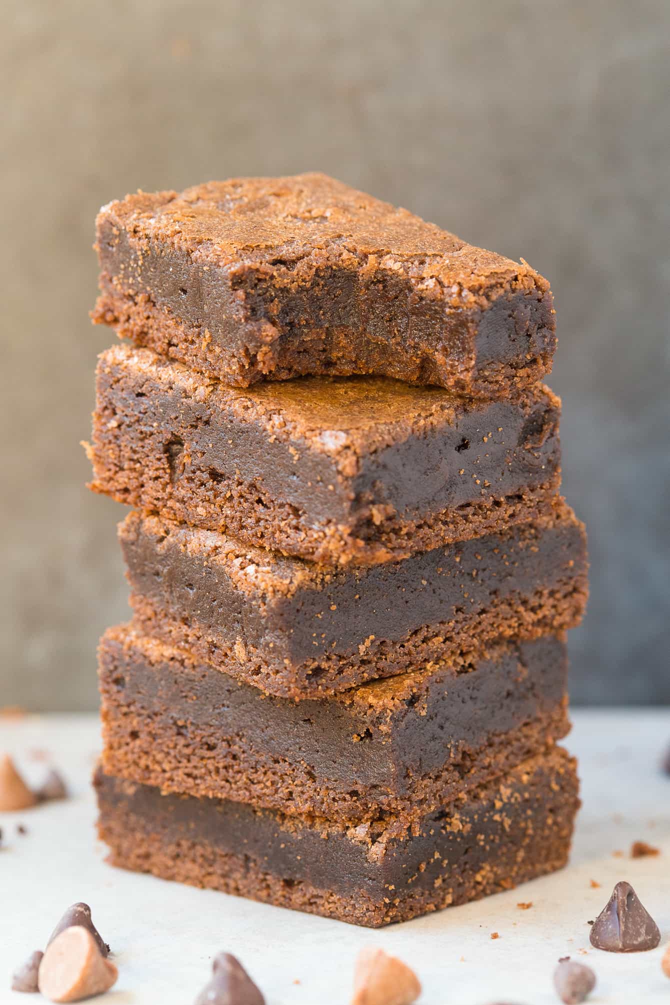 20 Vegan Zucchini Recipes To Tempt Your Tastebuds   4 Ingredient Flourless Zucchini Brownies 3 