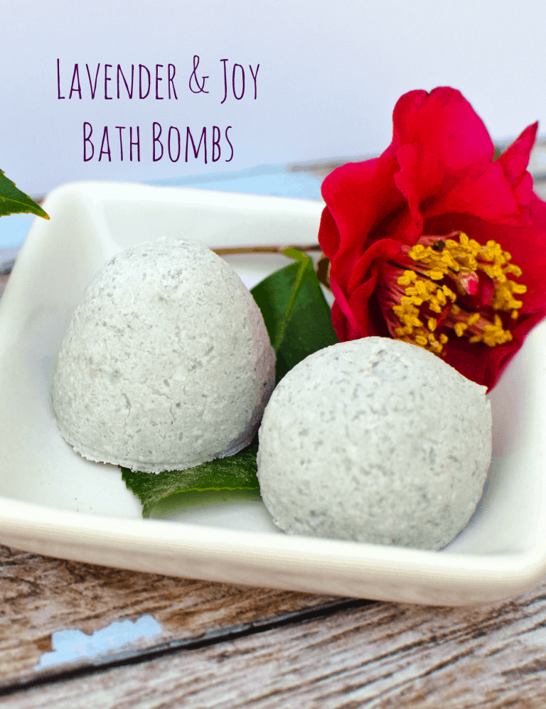 20 Heavenly Scented DIY Bath Bombs - The Kindest Way